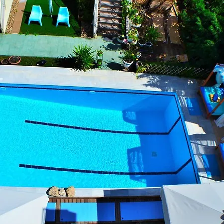 Corinthian Riviera Λουτράκι