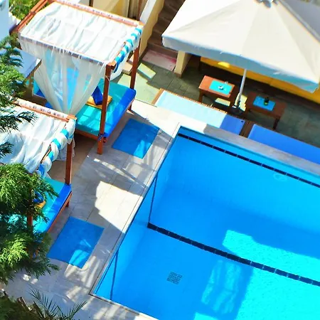 펜션 Corinthian Riviera 루트라키